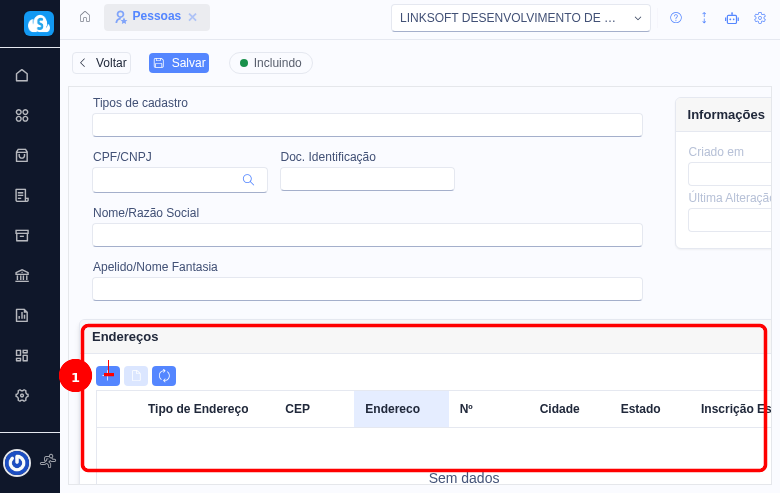 Seção Endereços no cadastro de pessoa — clique em + para adicionar um novo endereço